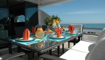 Motor yacht D5 -  Aft Deck